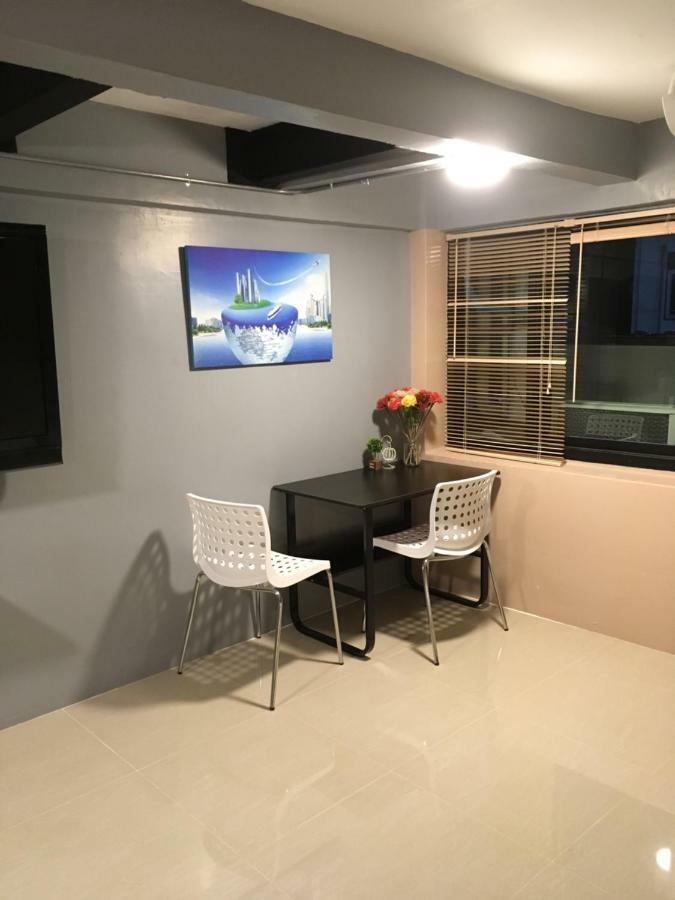 Icon Hostel Бангкок Екстер'єр фото