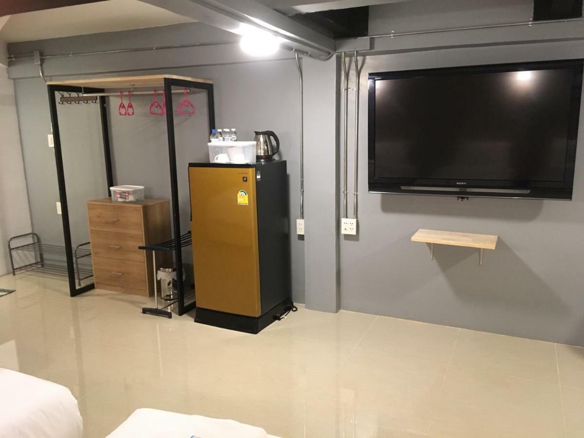 Icon Hostel Бангкок Екстер'єр фото