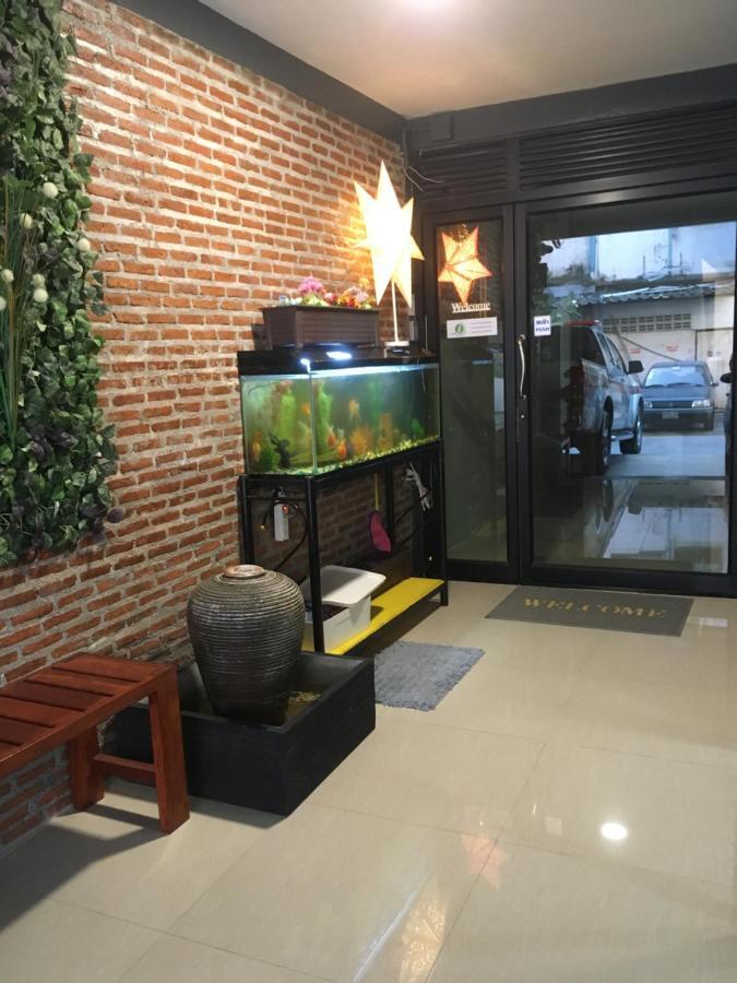 Icon Hostel Бангкок Екстер'єр фото